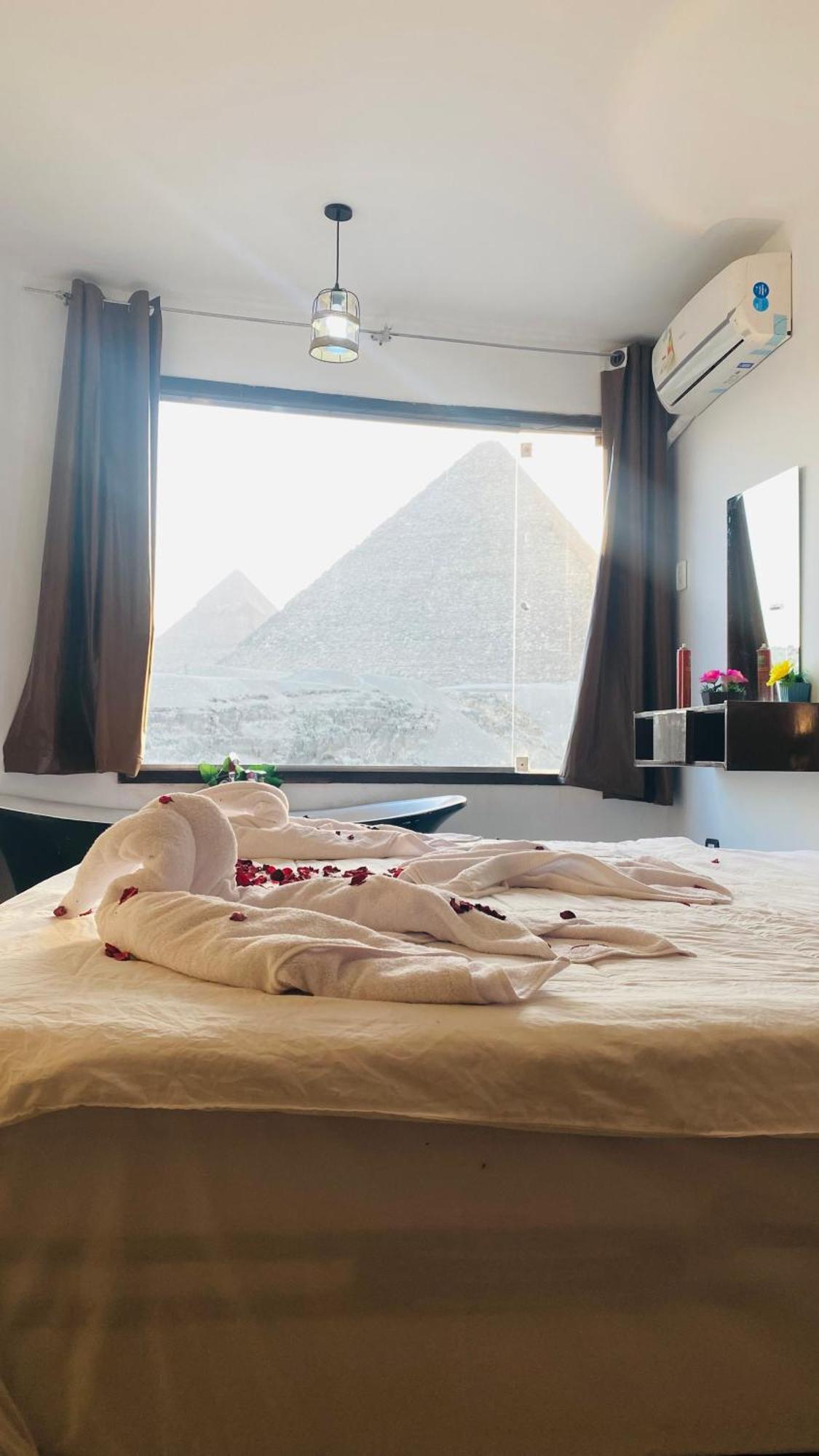 Alba Pyramids View Cairo Exterior photo